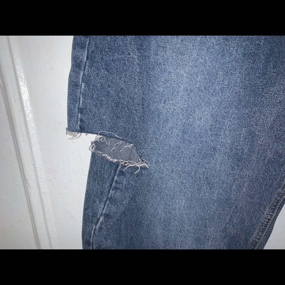 Mid Wash Thigh Split Baggy Boyfriend Jeans - Picture 15 of 16